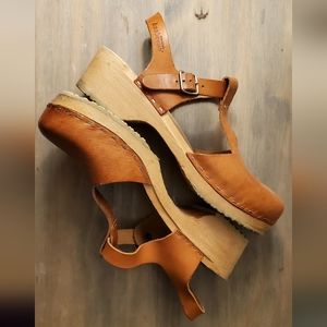 Toffel Clogs by Swedish Hasbeens